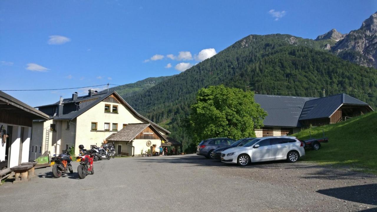 Gasthof Lamprechtbauer Kotschach-Mauthen Buitenkant foto